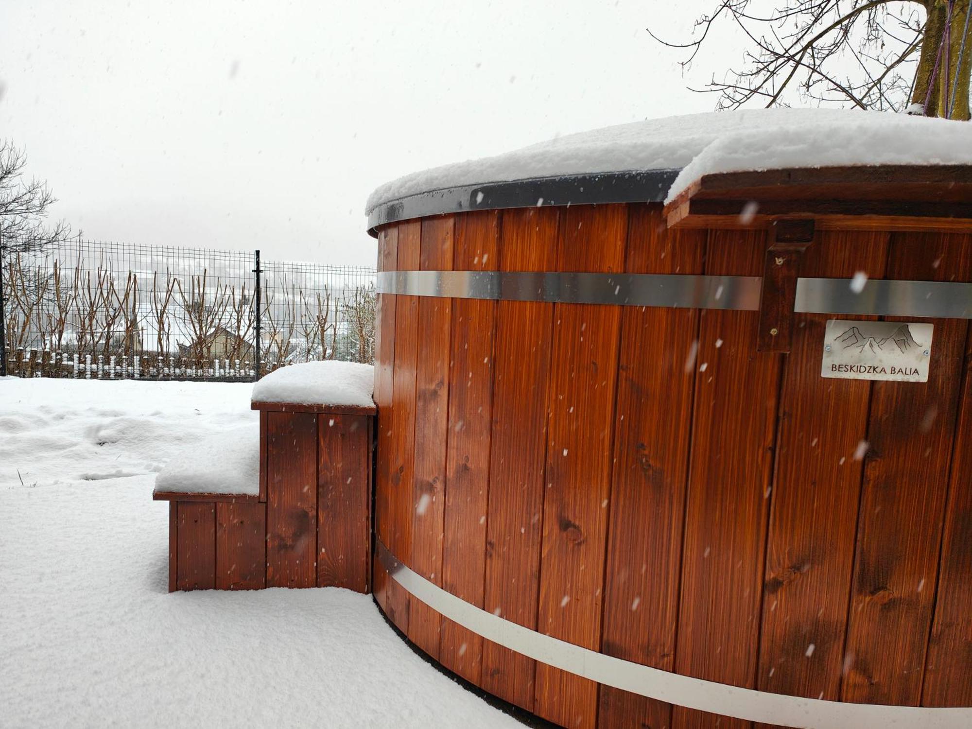 Villa Domek Tuni Pewel Wielka Exterior foto